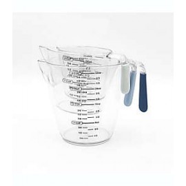Tazas medidoras de poliestireno Simply Essential™ color gris