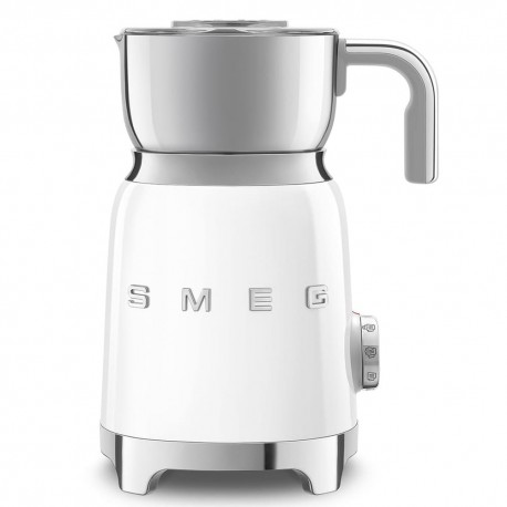 Espumador de leche Smeg™ color blanco