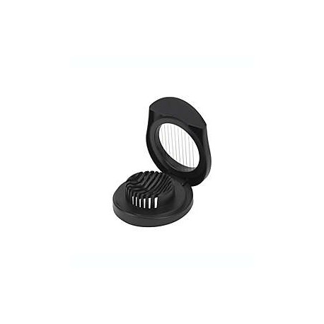 Rebanador de huevos Simply Essential™ color negro/plateado