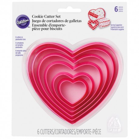 Set de cortadores de galletas de plástico Wilton® corazones, 6 piezas