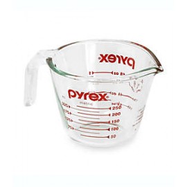 Taza medidora Pyrex®, con capacidad de 1 tz