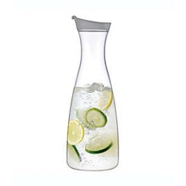 Jarra de acrílico Simply Essential™ de 1.65 L color gris