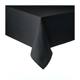 Mantel rectangular Simply Essential™ Essentials de 1.52 x 3.04 m color negro