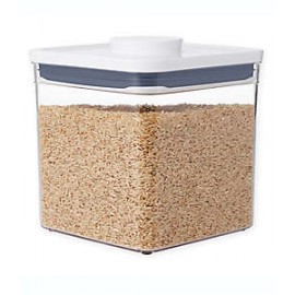 Contenedor de alimentos de plástico OXO Good Grips® POP de 2.64 L