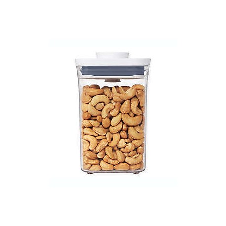 Contenedor de alimentos de plástico OXO Good Grips® POP de 1.6 L