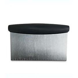 Raspador/cortador de masa de acero inoxidable OXO Good Grips®
